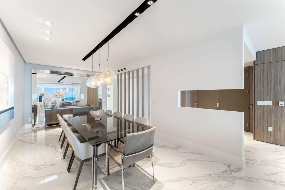 09_10201 Collins Ave_1oakstudio_12