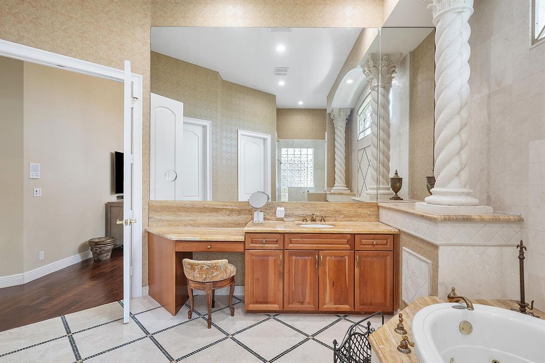 039-8927OaklandHillsDrive-DelrayBeach-FL