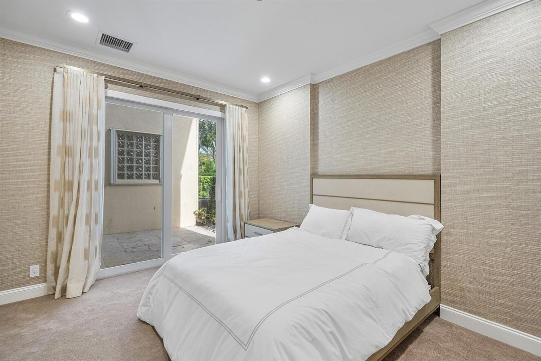 021-8927OaklandHillsDrive-DelrayBeach-FL