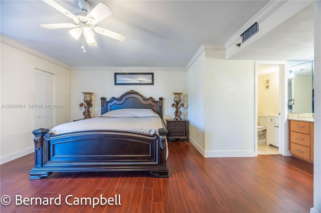 For Sale: $103,000 (2 beds, 2 baths, 1260 Square Feet)