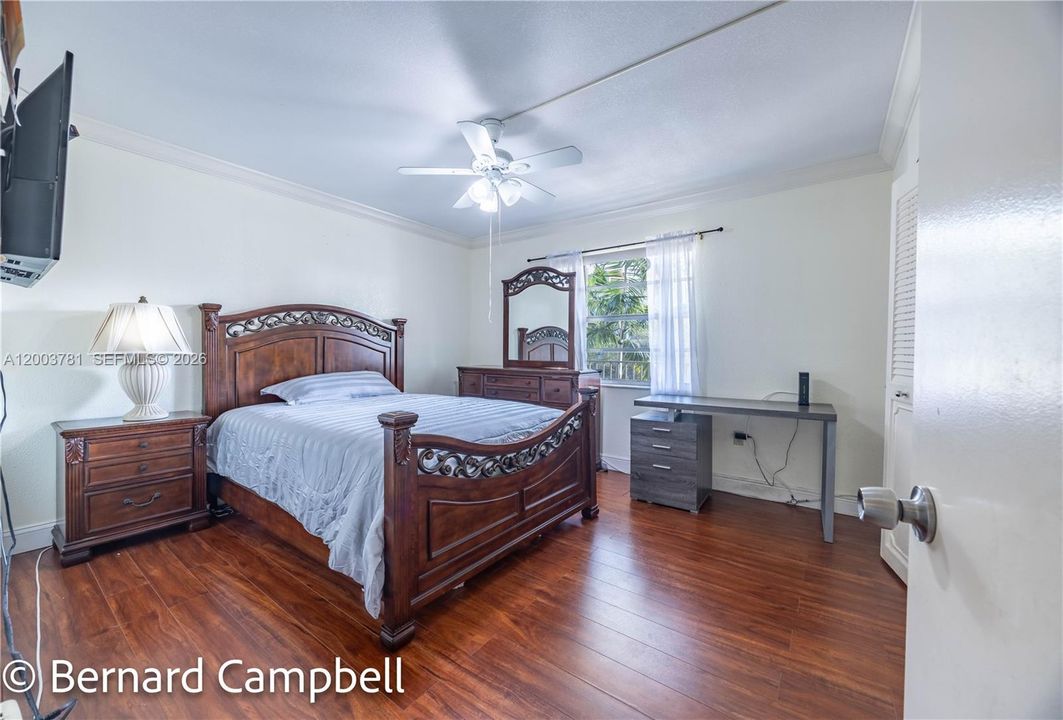 For Sale: $103,000 (2 beds, 2 baths, 1260 Square Feet)
