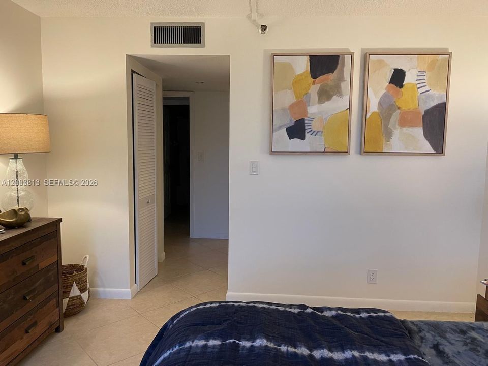 For Rent: $3,600 (2 beds, 2 baths, 1439 Square Feet)