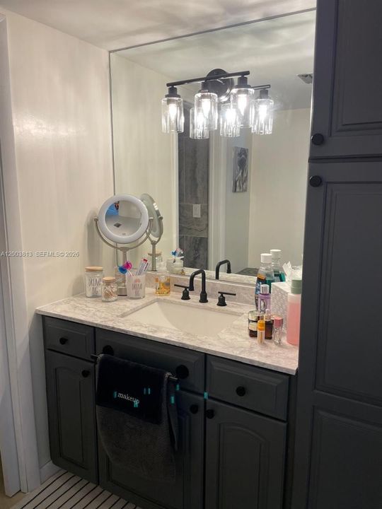 For Rent: $3,600 (2 beds, 2 baths, 1439 Square Feet)