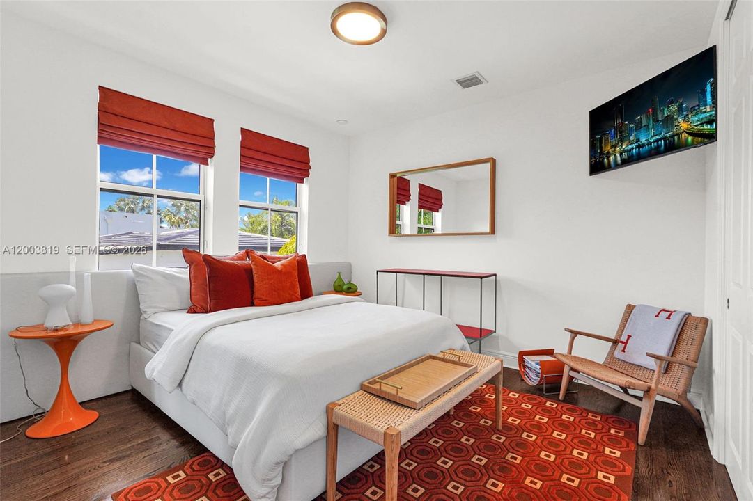 4-th bedroom ensuite