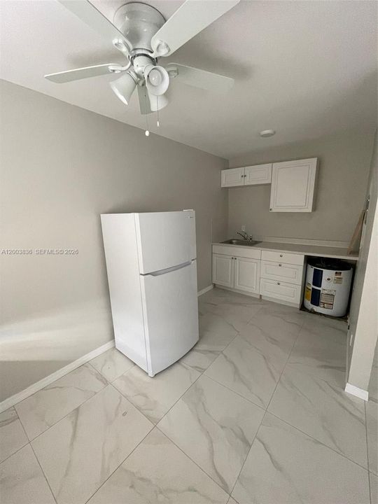 For Rent: $1,550 (1 beds, 1 baths, 600 Square Feet)