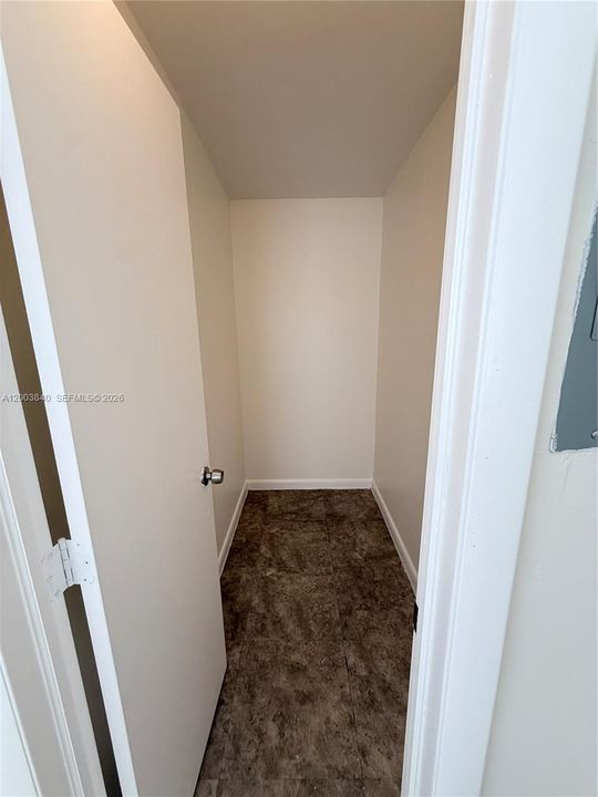 For Rent: $1,550 (1 beds, 1 baths, 600 Square Feet)