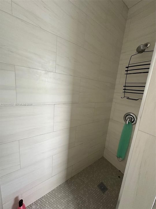 For Rent: $1,550 (1 beds, 1 baths, 600 Square Feet)