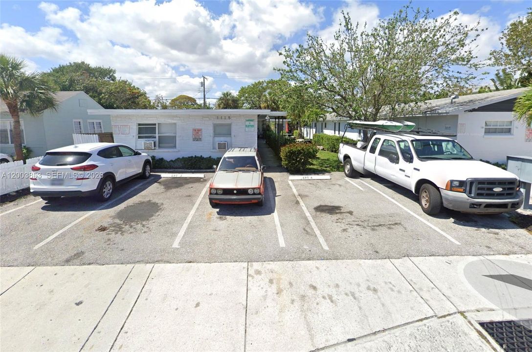 For Rent: $1,550 (1 beds, 1 baths, 600 Square Feet)