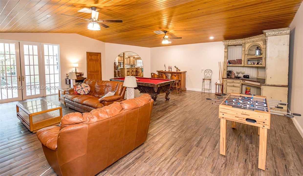 For Sale: $2,440,000 (7 beds, 6 baths, 5775 Square Feet)