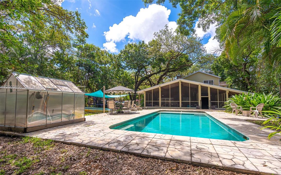 For Sale: $2,440,000 (7 beds, 6 baths, 5775 Square Feet)