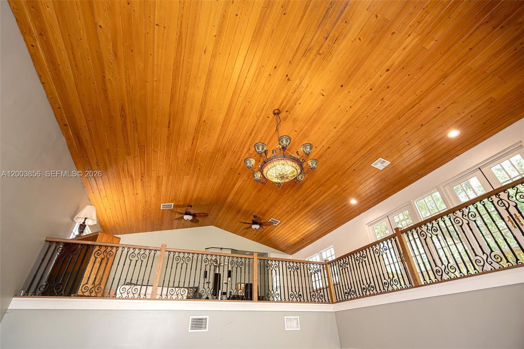 For Sale: $2,440,000 (7 beds, 6 baths, 5775 Square Feet)
