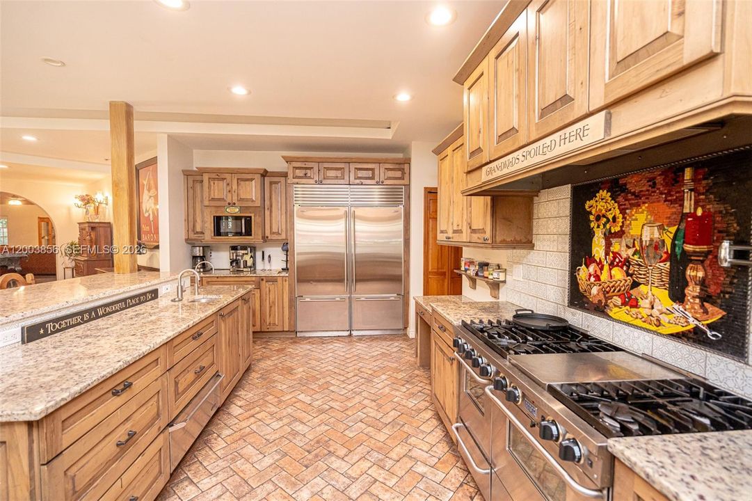 For Sale: $2,440,000 (7 beds, 6 baths, 5775 Square Feet)