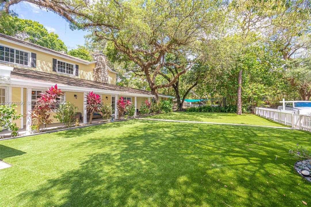 For Sale: $2,440,000 (7 beds, 6 baths, 5775 Square Feet)