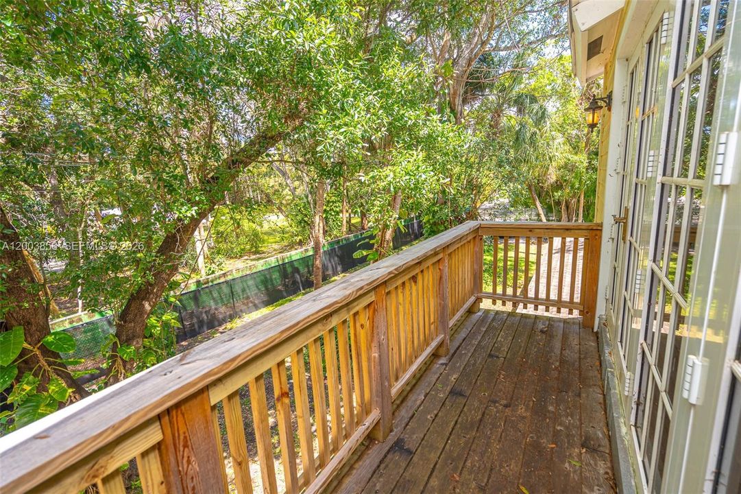 For Sale: $2,440,000 (7 beds, 6 baths, 5775 Square Feet)
