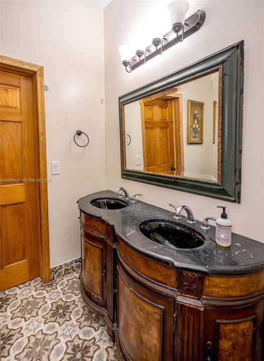 For Sale: $2,440,000 (7 beds, 6 baths, 5775 Square Feet)