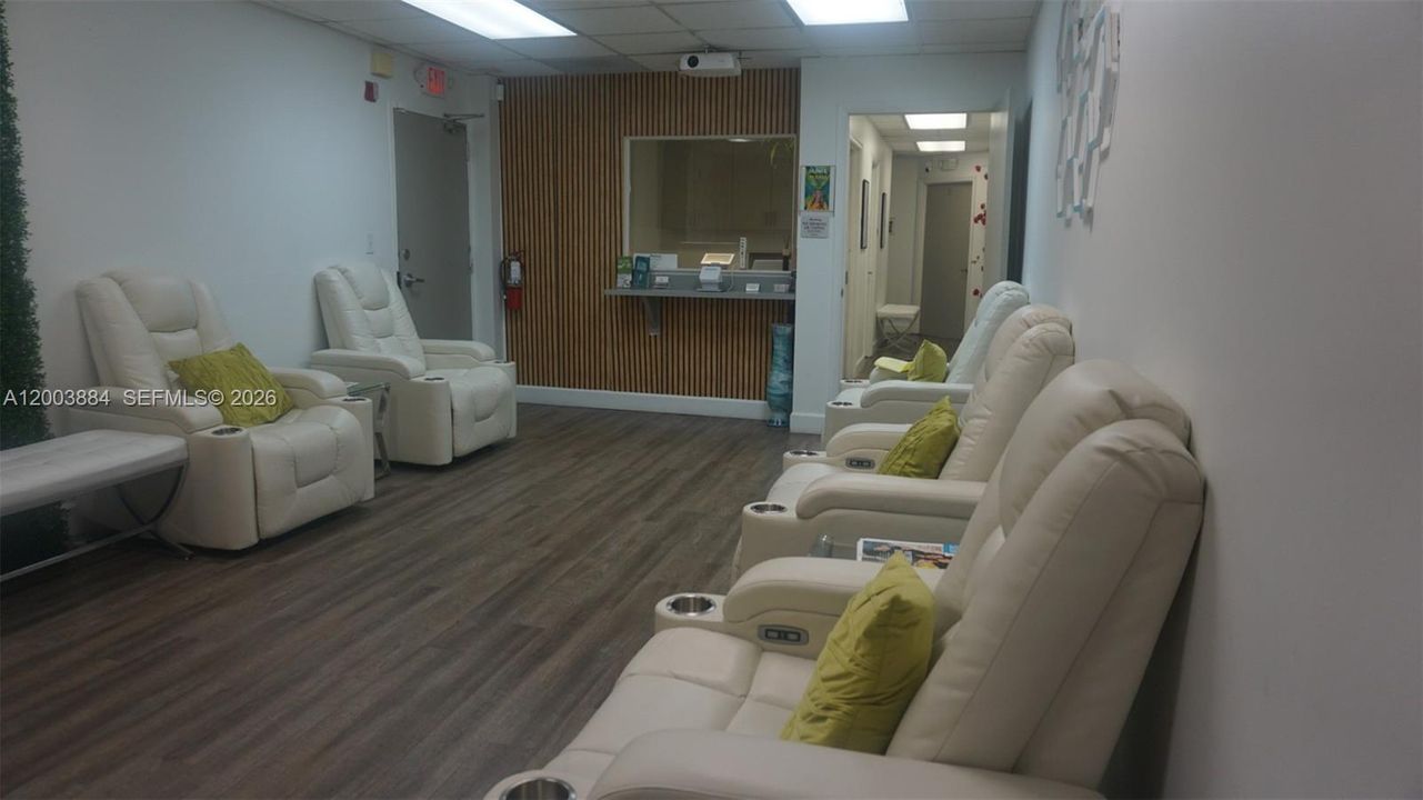For Rent: $1,100 (0 beds, 0 baths, 0 Square Feet)
