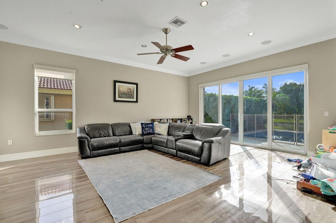 24-web-or-mls-DSC05001
