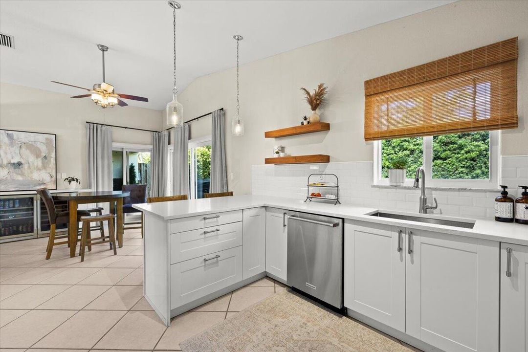 Kitchen 4