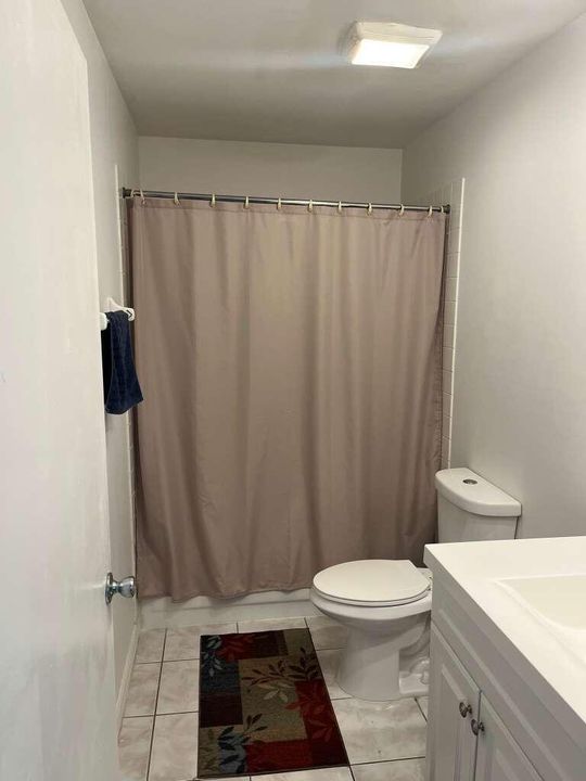 Bathroom-Guest