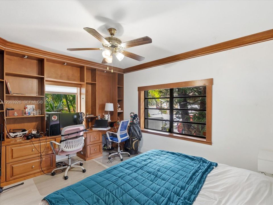 En Venta: $3,280,000 (4 camas, 4 baños, 2530 Pies cuadrados)