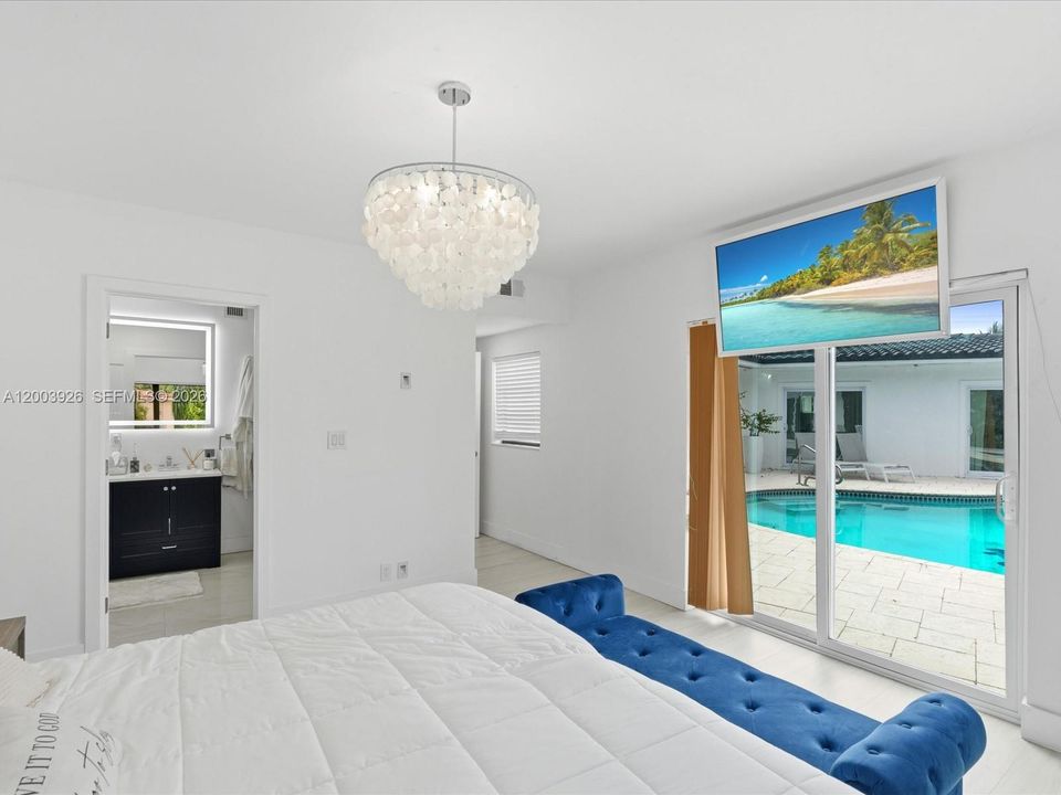 En Venta: $3,280,000 (4 camas, 4 baños, 2530 Pies cuadrados)