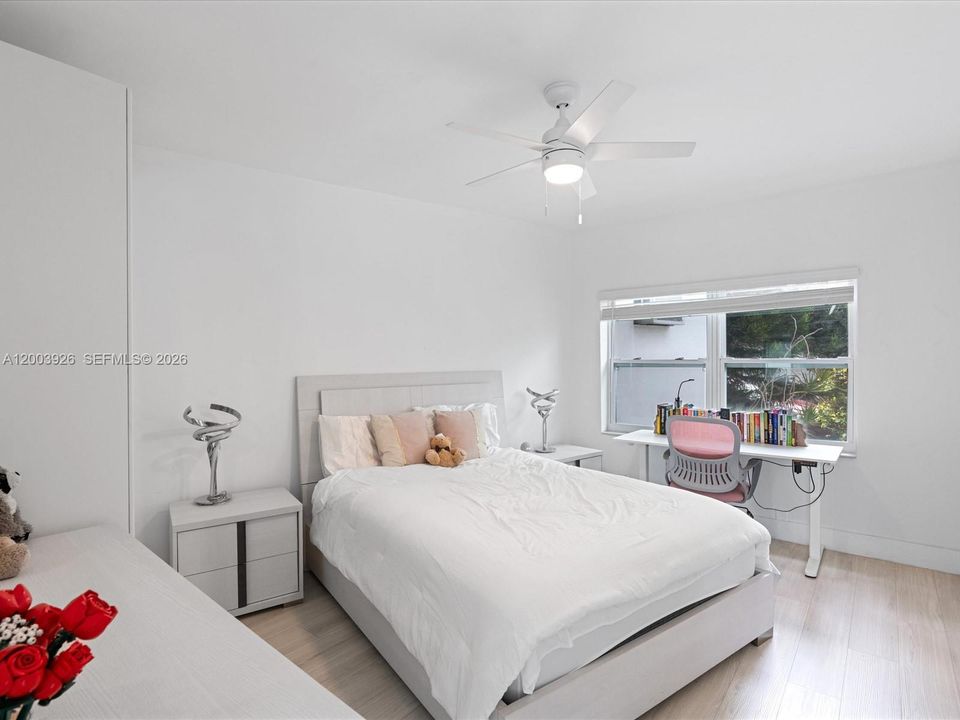 En Venta: $3,280,000 (4 camas, 4 baños, 2530 Pies cuadrados)