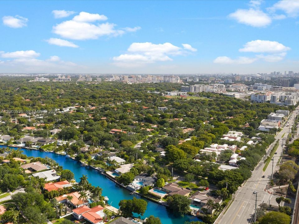En Venta: $3,280,000 (4 camas, 4 baños, 2530 Pies cuadrados)