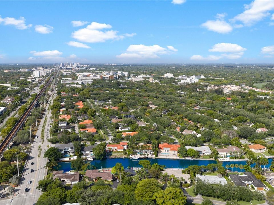 En Venta: $3,280,000 (4 camas, 4 baños, 2530 Pies cuadrados)