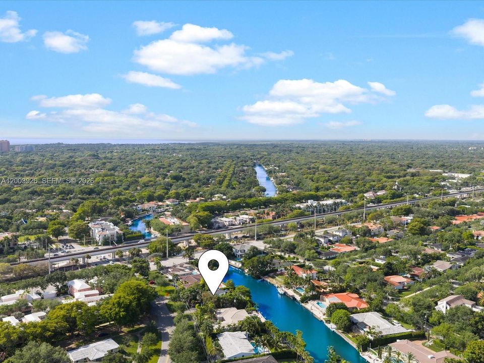 En Venta: $3,280,000 (4 camas, 4 baños, 2530 Pies cuadrados)