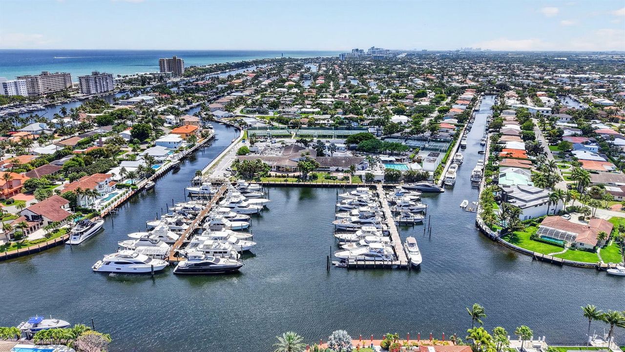 4460-Aerial of Waterway