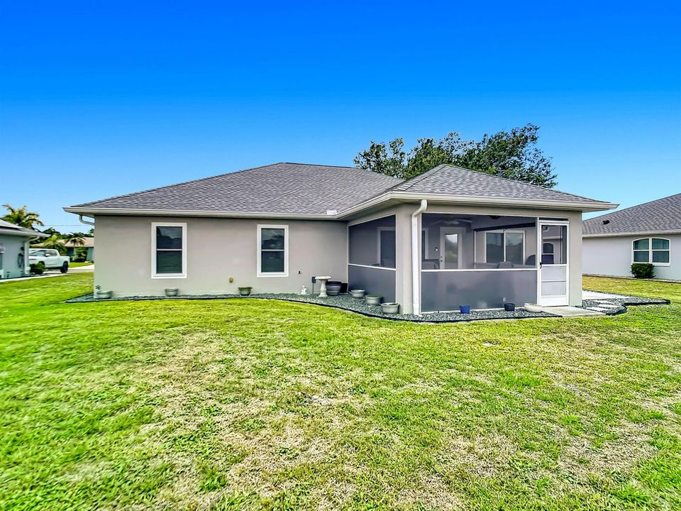 1658 Blue Lake Circle-44