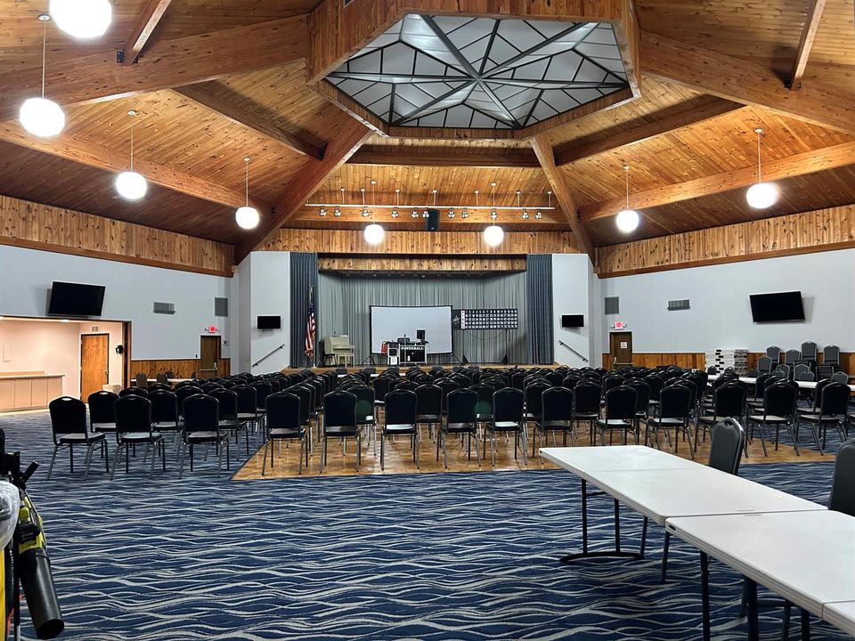 CLUBHOUSE MAIN HALL