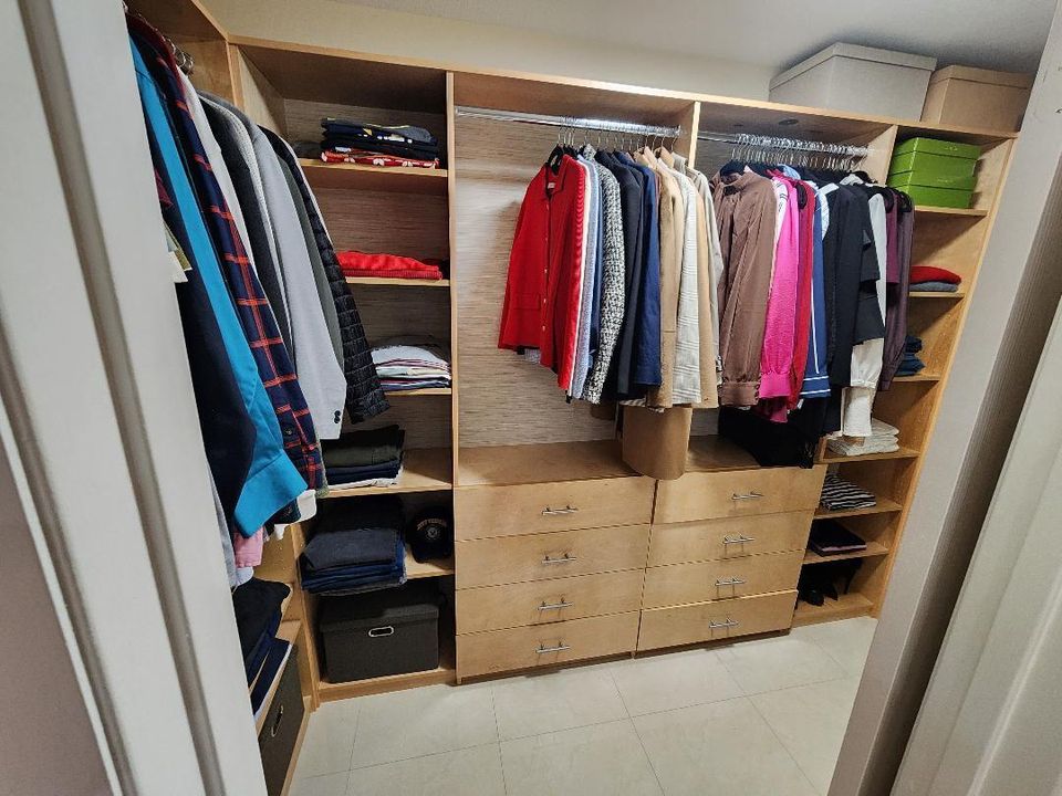 Closet Bedroom