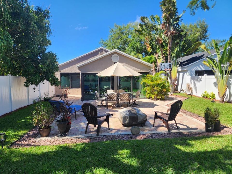 Outdoor Patio 3