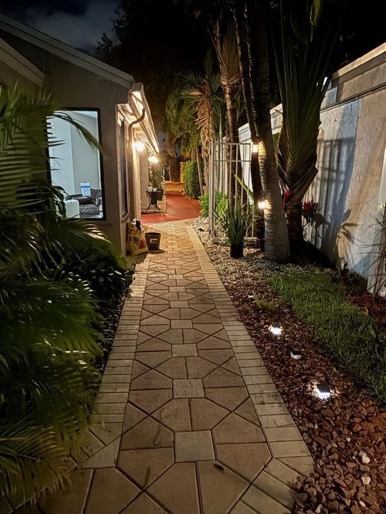 Side door night