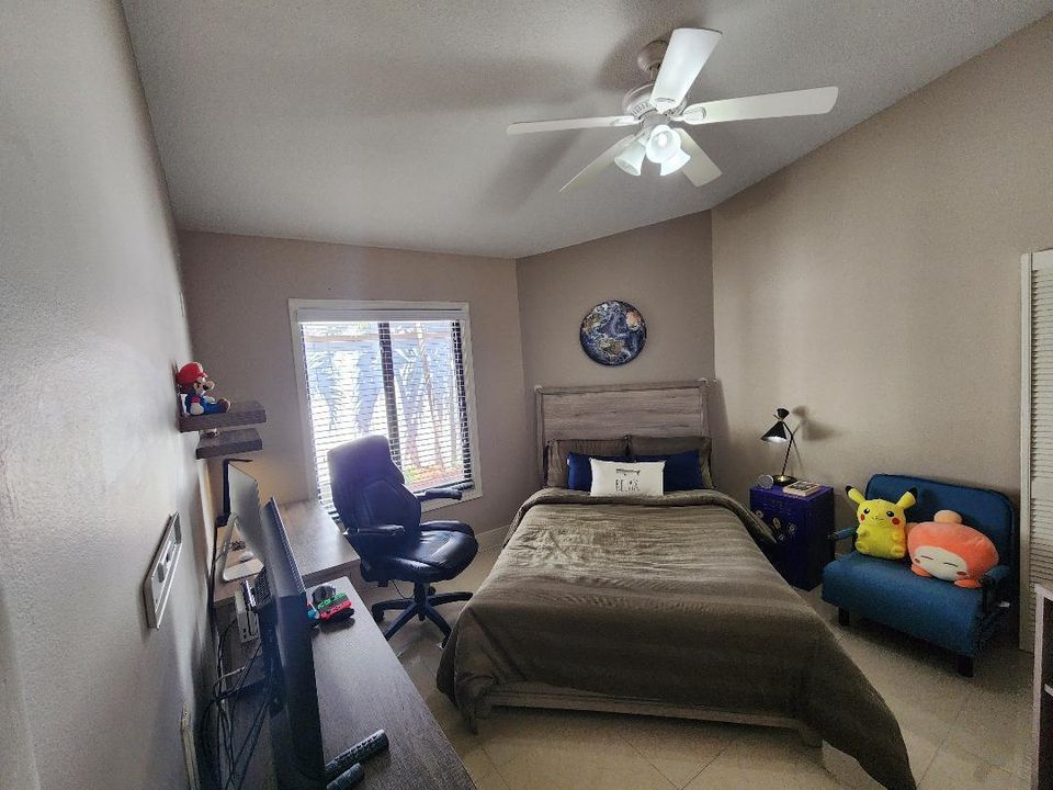 2ND bEDROOM jOSEPH