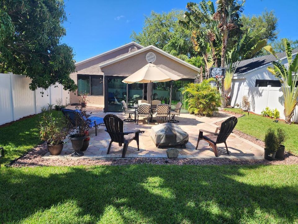 Outdoor patio 2