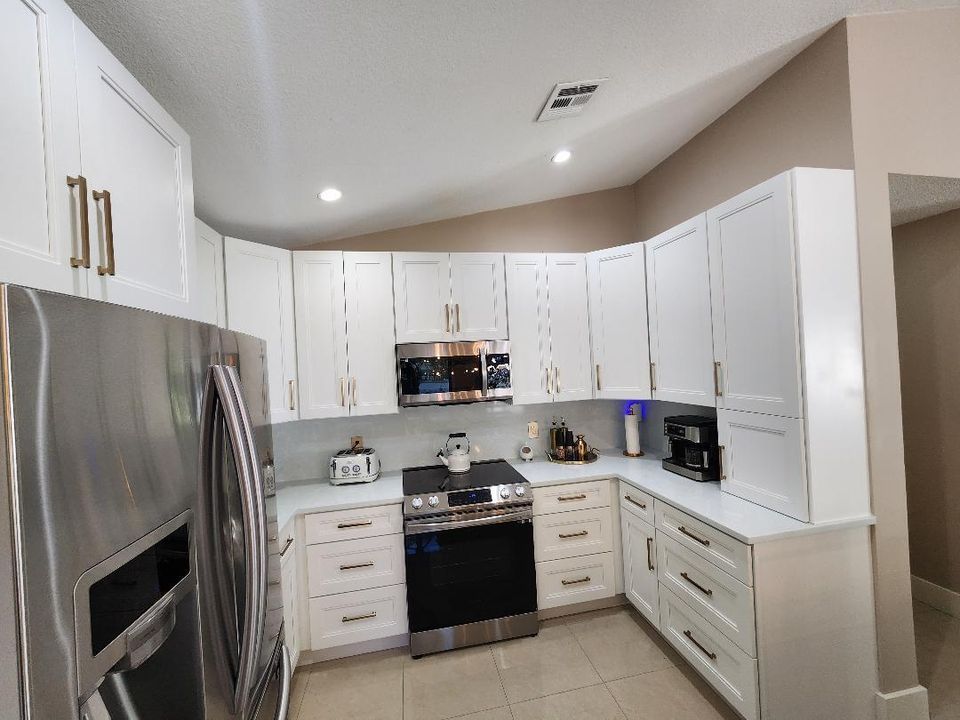 Kitchen 5