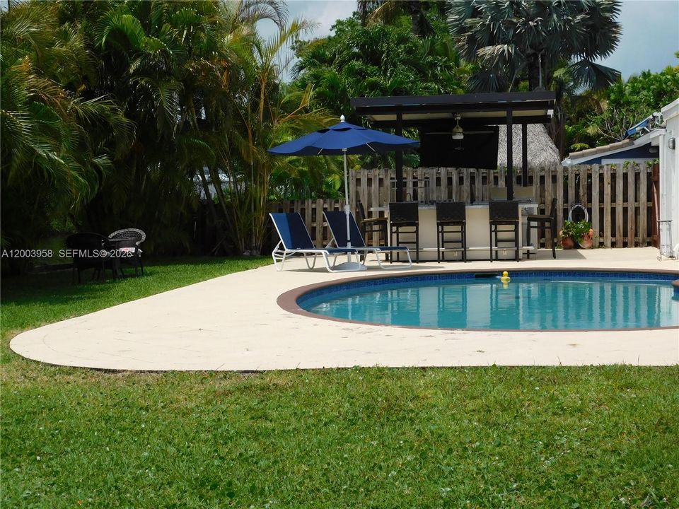 En Renta: $8,500 (3 camas, 2 baños, 1228 Pies cuadrados)