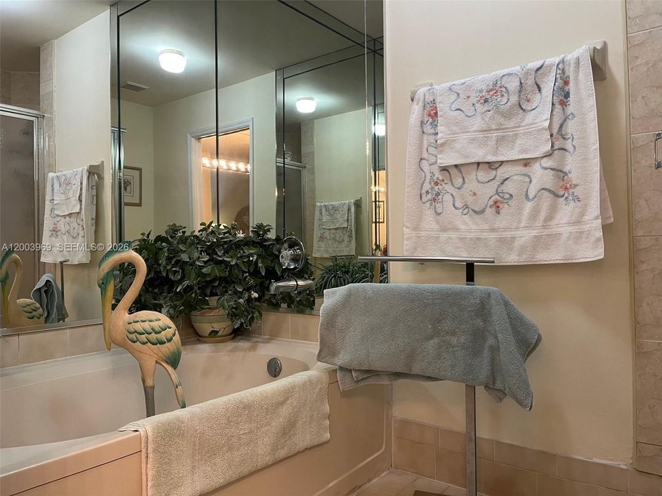 Недавно продано: $549,000 (3 спален, 2 ванн, 1552 Квадратных фут)