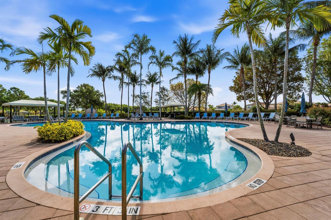 42_the marbella lakes clubhouse - pool (