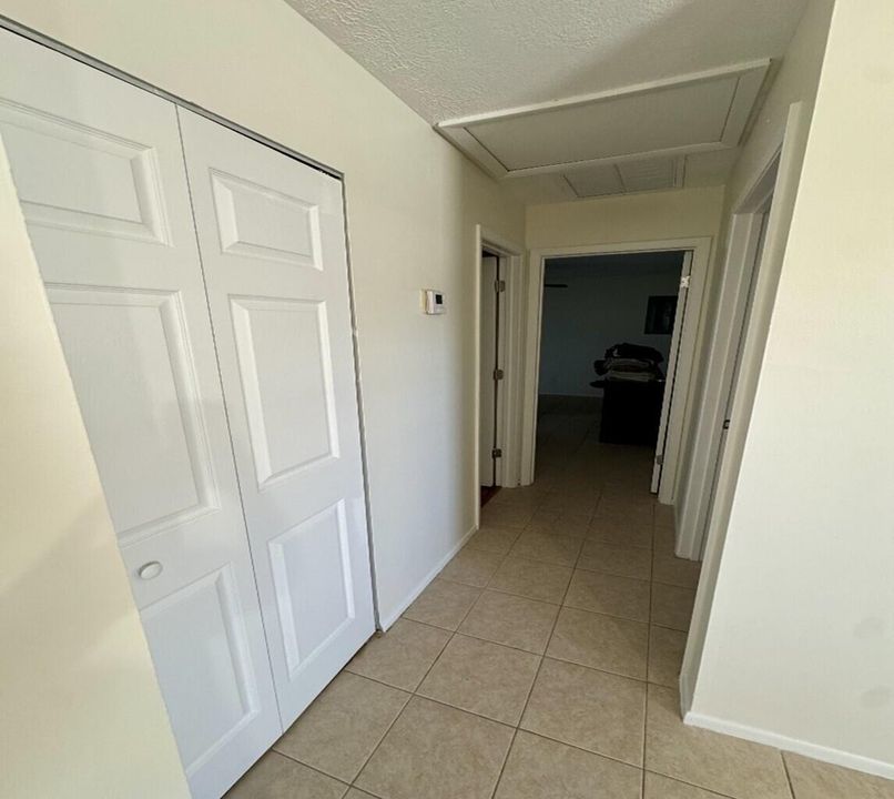 825 SW Canary Hallway 4.24.26