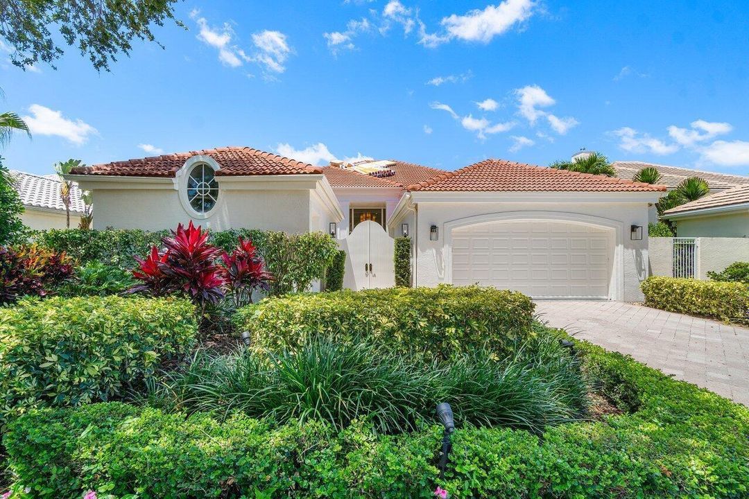 002-1128CrystalDrive-PalmBeachGardens-FL