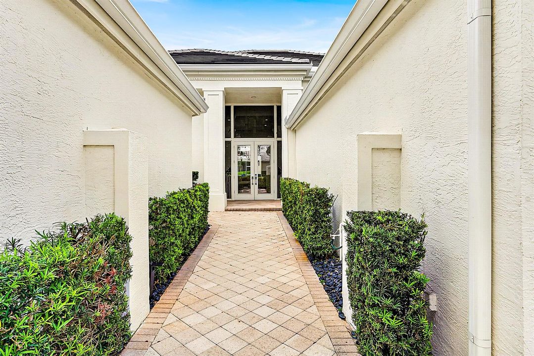 004-1128CrystalDrive-PalmBeachGardens-FL