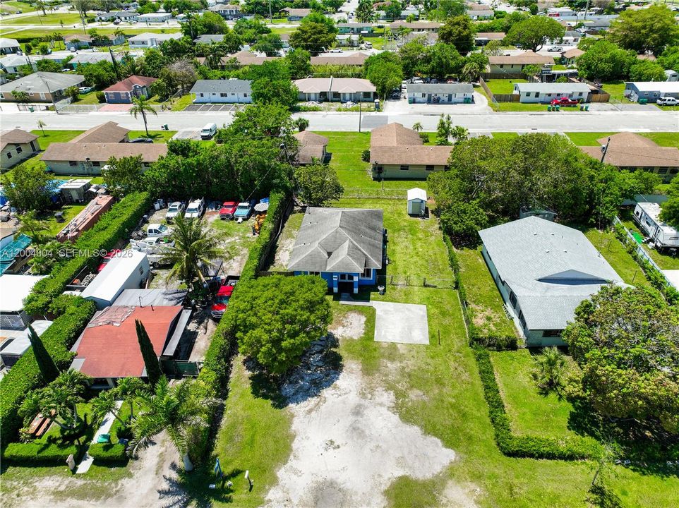 Active With Contract: $480,000 (3 beds, 2 baths, 1346 Square Feet)