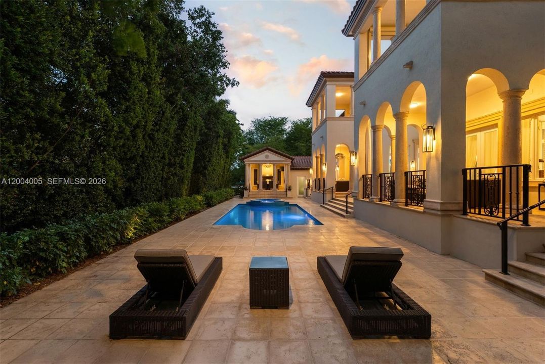 En Venta: $31,000,000 (6 camas, 7 baños, 7215 Pies cuadrados)