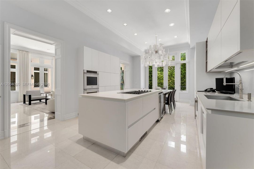 En Venta: $31,000,000 (6 camas, 7 baños, 7215 Pies cuadrados)