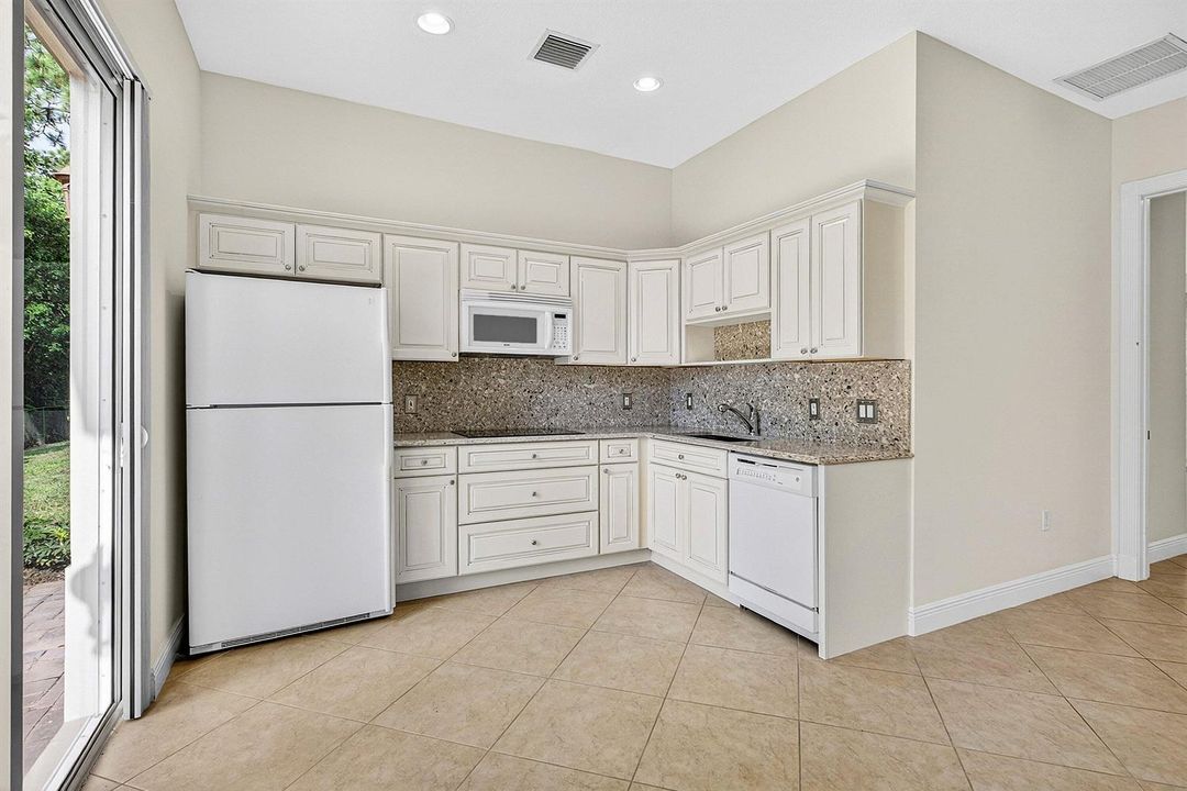 037-6071Northwest69thWay-Parkland-FL-330