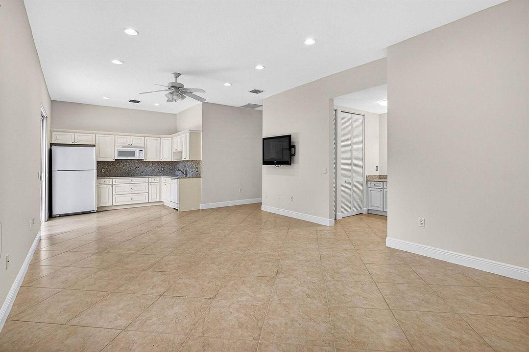 024-6071Northwest69thWay-Parkland-FL-330