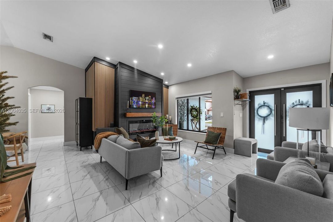 Недавно продано: $949,900 (4 спален, 2 ванн, 0 Квадратных фут)